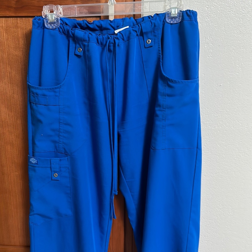 Dickies scrub pants